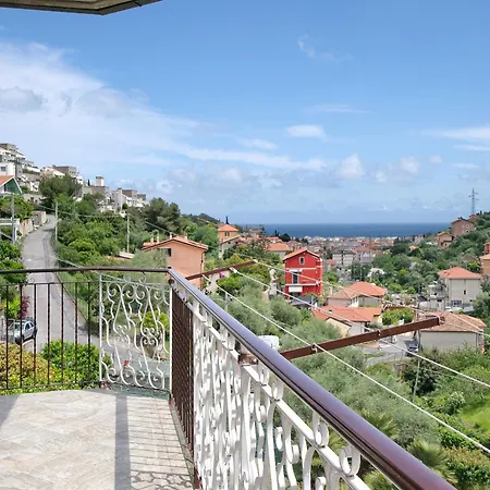 Casa Betty Appartamento Alassio